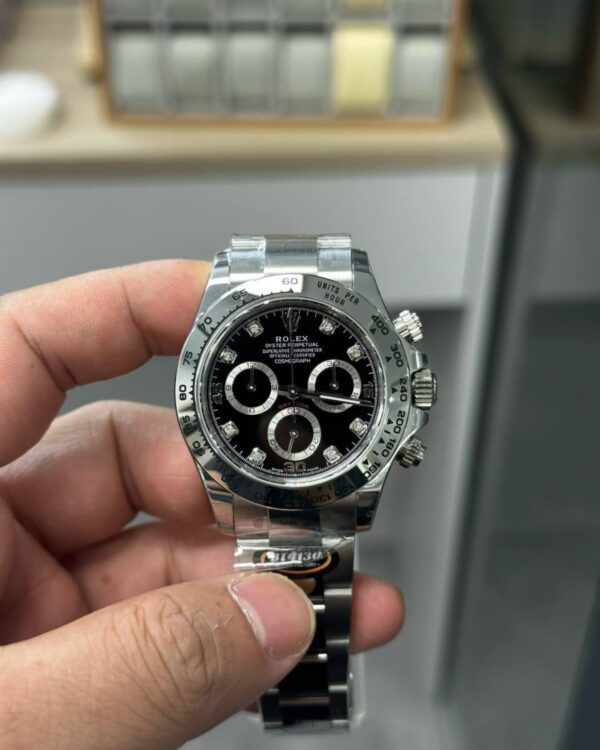 Rolex Cosmograph Daytona Black Replica 40mm with Tachymeter Bezel and Oyster Bracelet
