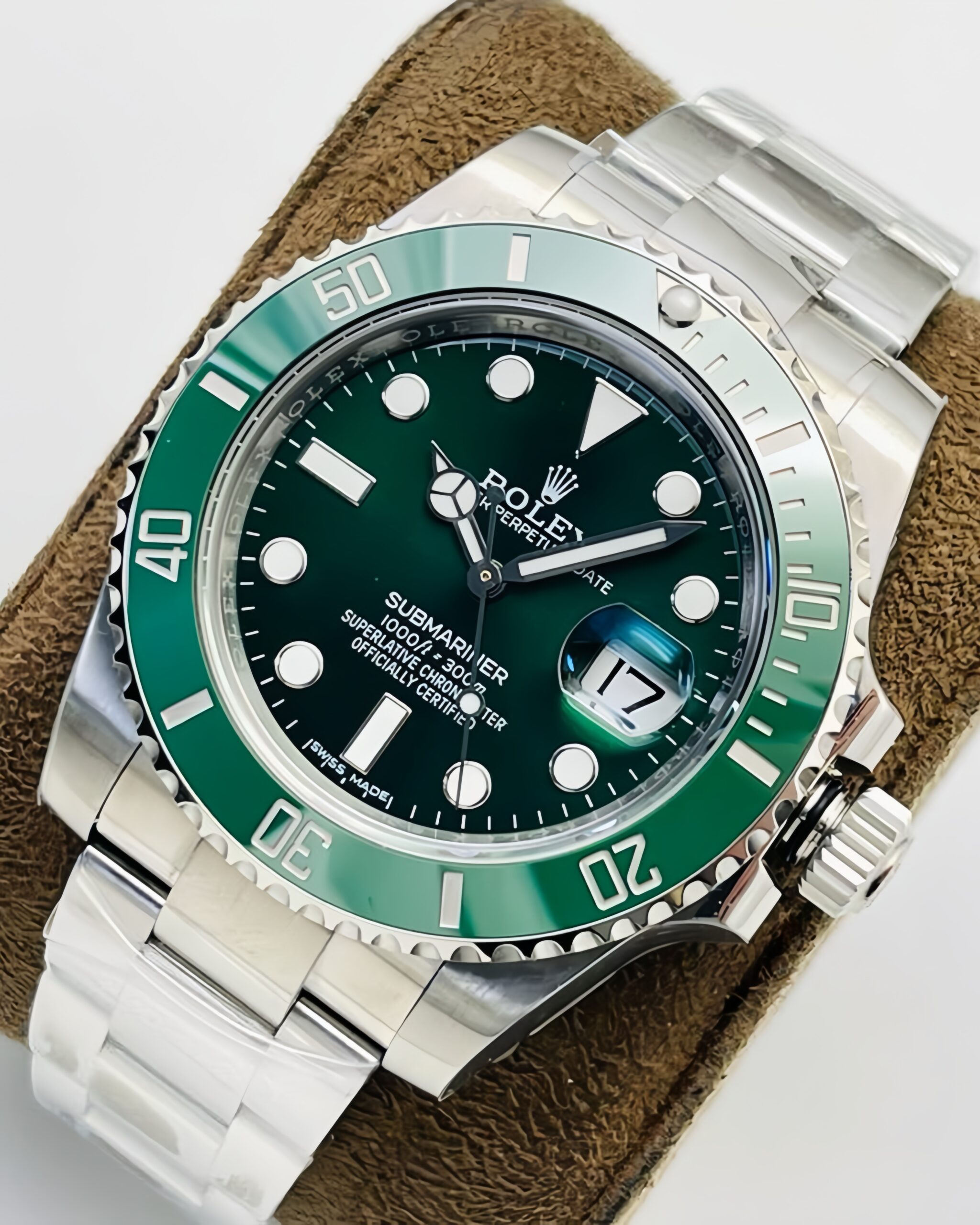 Rolex Submariner Hulk Green Ceramic Superclone Watch